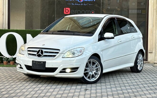 Mercedes B 170 2008, 77,000 km - 1.7 l - Bakı