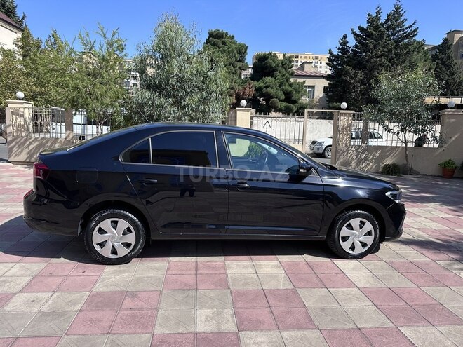 Volkswagen Polo 2022, 44,200 km - 1.6 l - Bakı