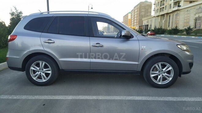 Hyundai Santa Fe 2010, 220,000 km - 2.0 л - Sumqayıt