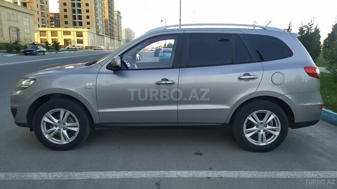 Hyundai Santa Fe 2010, 220,000 km - 2.0 л - Sumqayıt