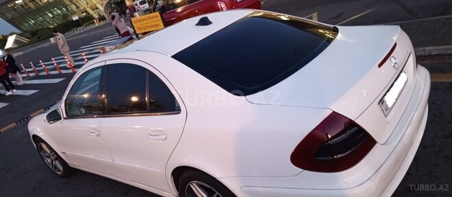 Mercedes E 220 2006, 360,000 km - 2.2 л - Bakı