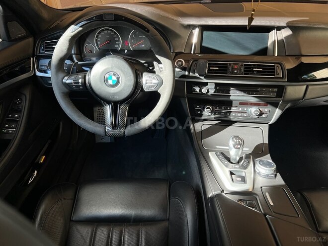 BMW M5 2014, 75,000 km - 4.4 l - Bakı