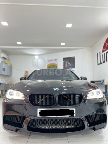 BMW M5 2014, 75,000 km - 4.4 l - Bakı