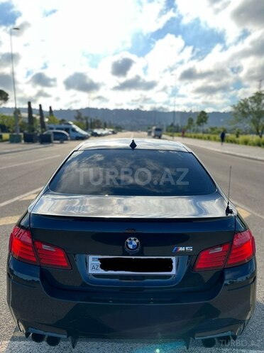 BMW M5 2014, 75,000 km - 4.4 l - Bakı