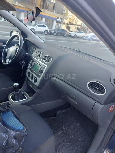 Ford Focus 2006, 248,000 km - 1.6 l - Bakı
