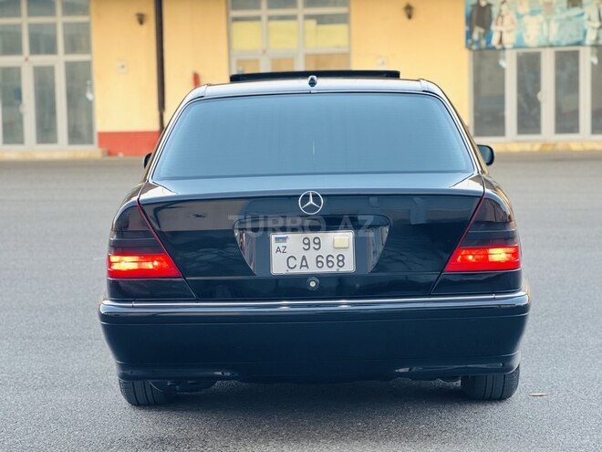 Mercedes C 230 2000, 182,668 km - 2.3 л - İmişli