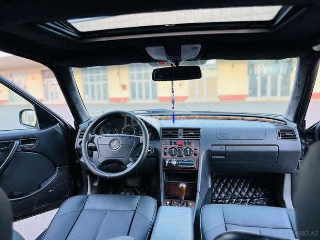 Mercedes C 230 2000, 182,668 km - 2.3 л - İmişli
