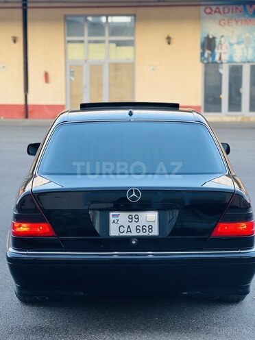 Mercedes C 230 2000, 182,668 km - 2.3 л - İmişli
