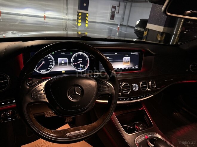 Mercedes S 500