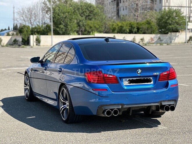 BMW M5 2014, 94,500 km - 4.4 l - Bakı