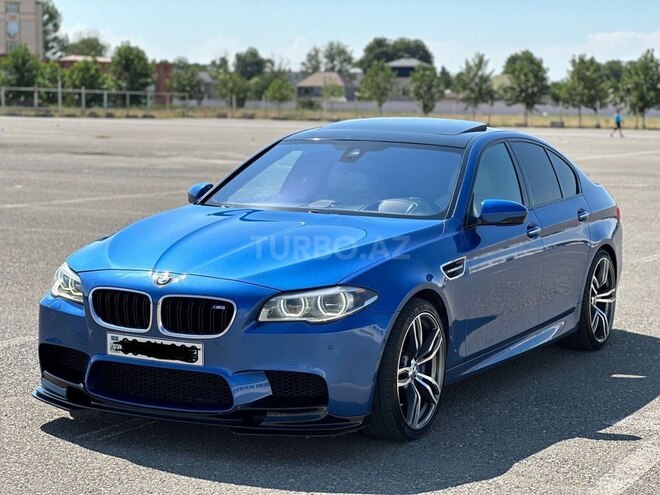 BMW M5 2014, 94,500 km - 4.4 l - Bakı