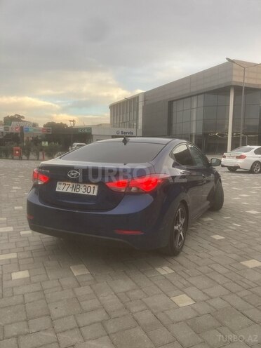 Hyundai Elantra 2015, 154,497 km - 1.8 l - Bakı