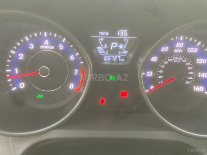 Hyundai Elantra 2015, 154,497 km - 1.8 l - Bakı