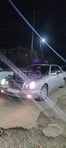 Mercedes E 230 1996, 593,542 km - 2.3 l - Bakı