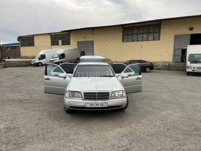 Mercedes C 180 1997, 319,000 km - 1.8 л - Bakı
