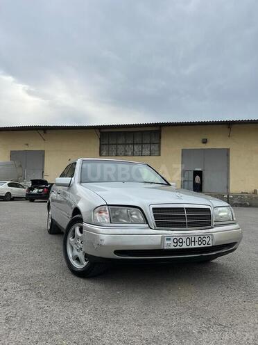 Mercedes C 180 1997, 319,000 km - 1.8 л - Bakı