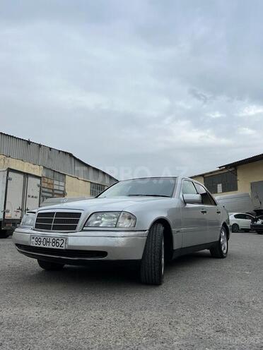 Mercedes C 180 1997, 319,000 km - 1.8 л - Bakı