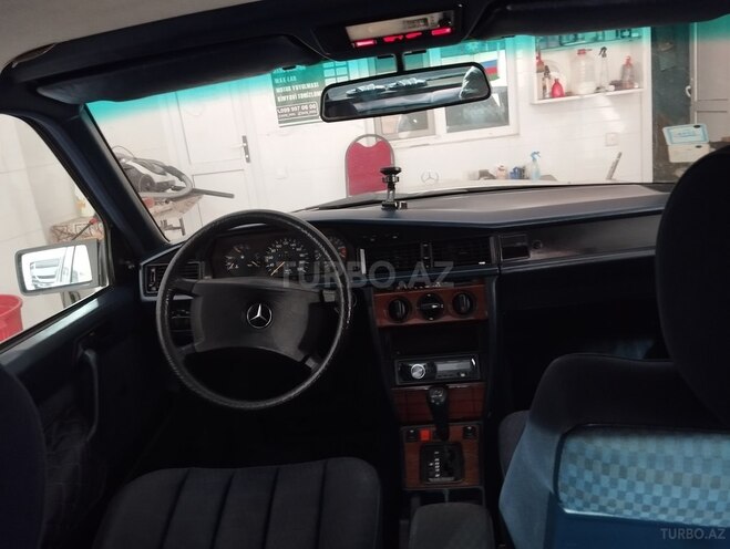 Mercedes 190 1990, 425,500 km - 2.0 л - Bakı