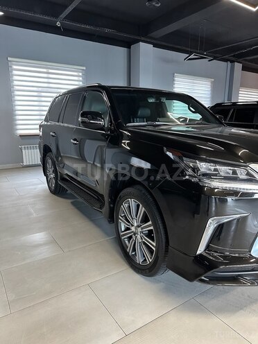 Lexus LX 570 2016, 97,500 km - 5.7 l - Bakı