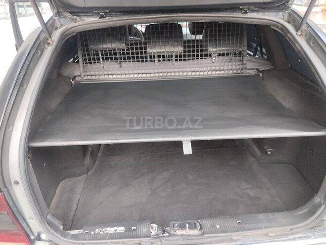 Mercedes C 220 1999, 240,000 km - 2.2 л - Bakı