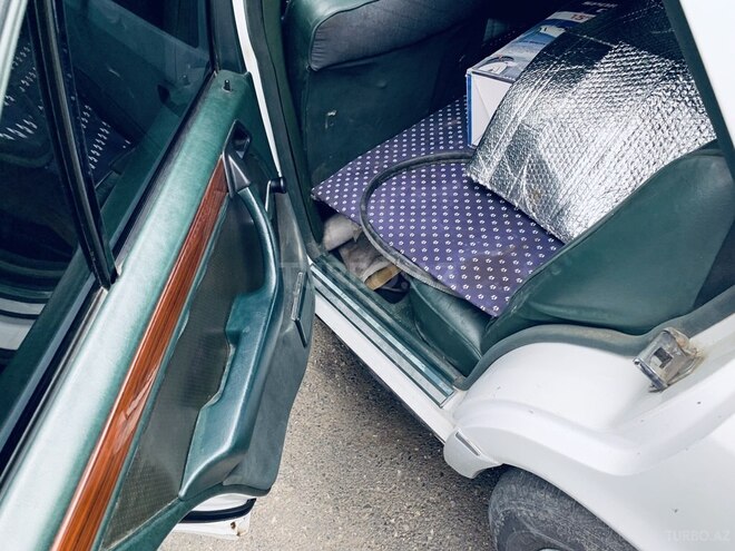 Mercedes E 220 1993, 241,041 km - 2.2 l - Sumqayıt
