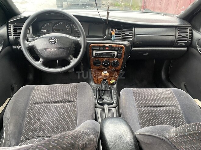 Opel Vectra 1996, 256,423 km - 1.8 l - Şəki