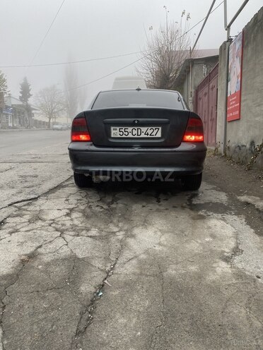 Opel Vectra 1996, 256,423 km - 1.8 l - Şəki