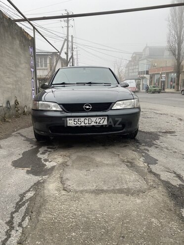 Opel Vectra 1996, 256,423 km - 1.8 l - Şəki