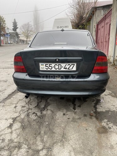 Opel Vectra 1996, 256,423 km - 1.8 l - Şəki