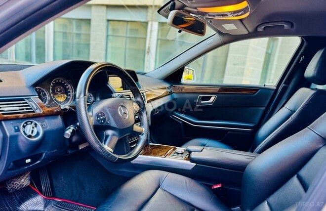 Mercedes E 220 2012, 253,000 km - 2.2 l - Bakı