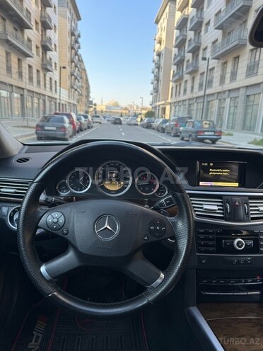Mercedes E 220 2012, 253,000 km - 2.2 l - Bakı