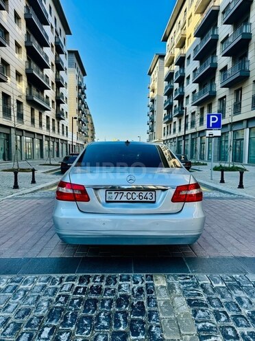 Mercedes E 220 2012, 253,000 km - 2.2 l - Bakı