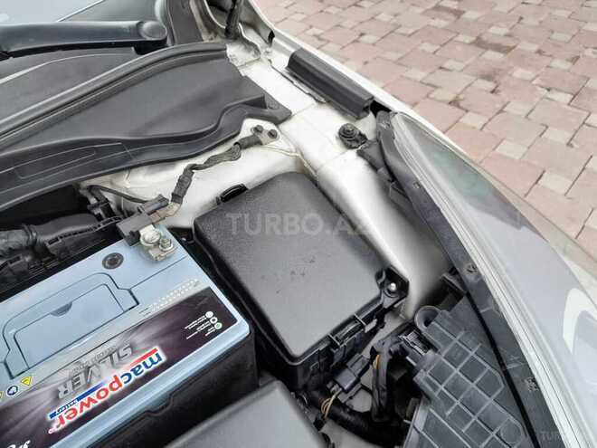 Hyundai i40 2014, 240,000 km - 2.0 l - Şirvan