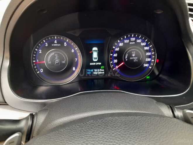 Hyundai i40 2014, 240,000 km - 2.0 l - Şirvan