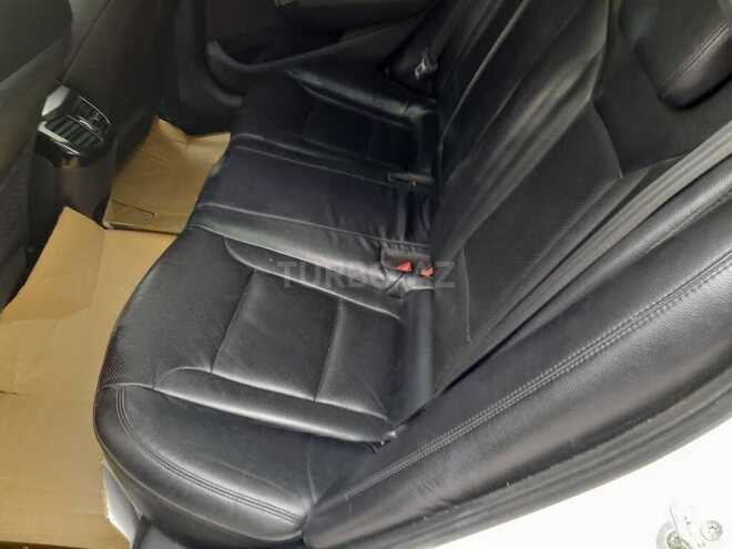 Hyundai i40 2014, 240,000 km - 2.0 l - Şirvan