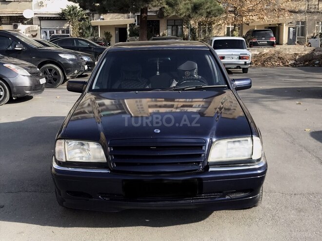 Mercedes C 180 1996, 585,000 km - 1.8 л - Bakı