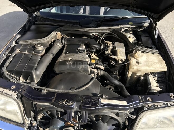 Mercedes C 180 1996, 585,000 km - 1.8 л - Bakı