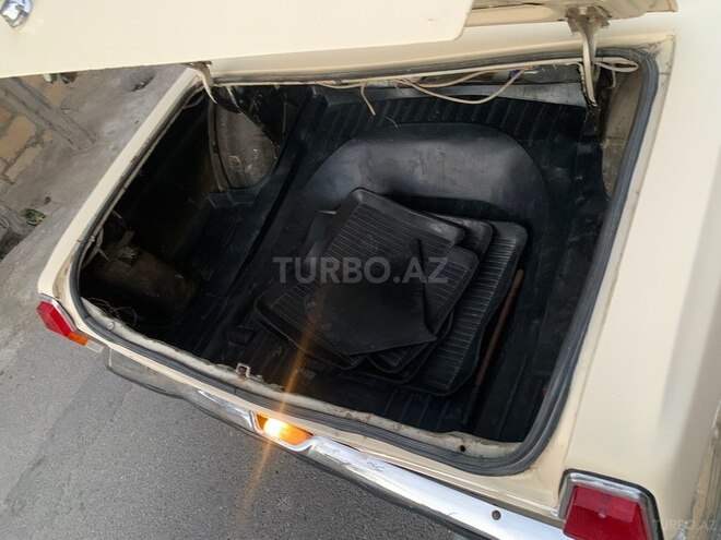 GAZ 24-10 1988, 298,300 km - 2.4 л - Bakı
