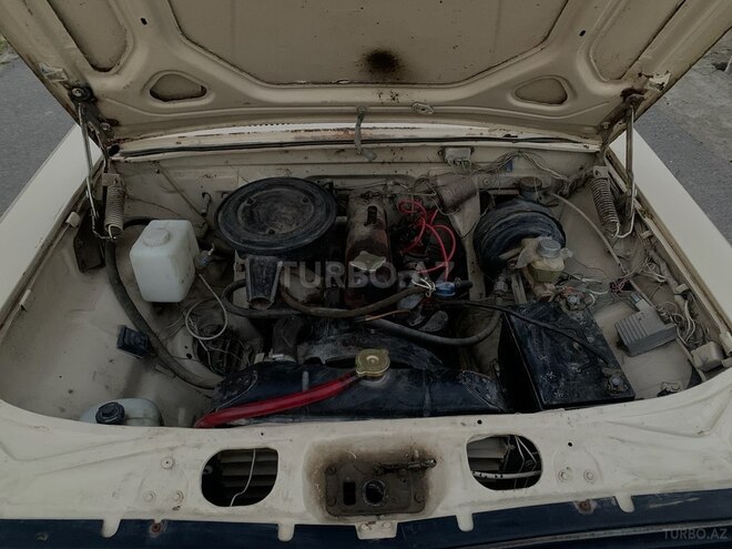 GAZ 24-10 1988, 298,300 km - 2.4 л - Bakı