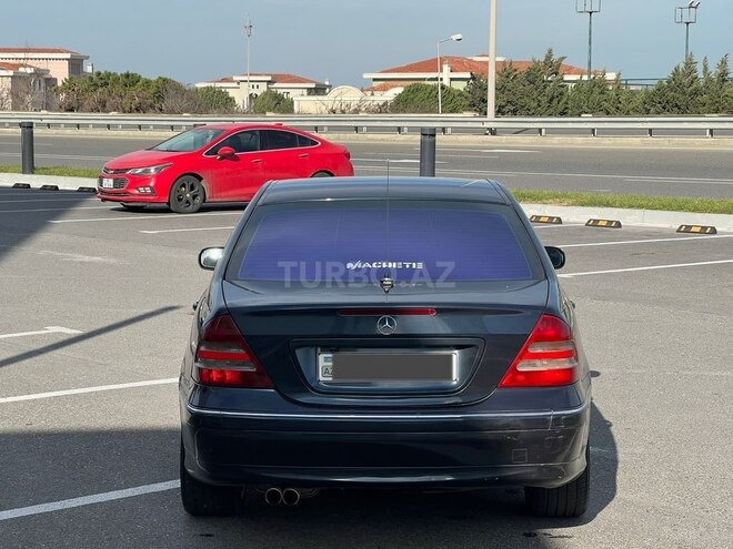 Mercedes C 200 2002, 338,000 km - 2.0 l - Bakı
