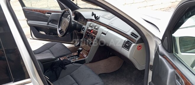 Mercedes E 230 1996, 385,000 km - 2.3 л - Bərdə