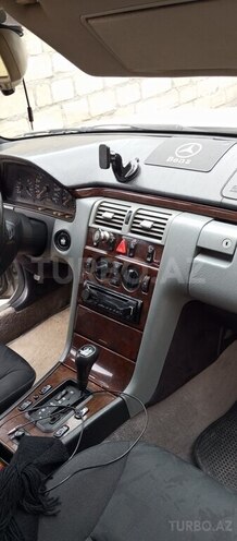 Mercedes E 230 1996, 385,000 km - 2.3 л - Bərdə