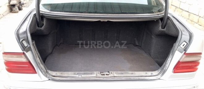 Mercedes E 230 1996, 385,000 km - 2.3 л - Bərdə