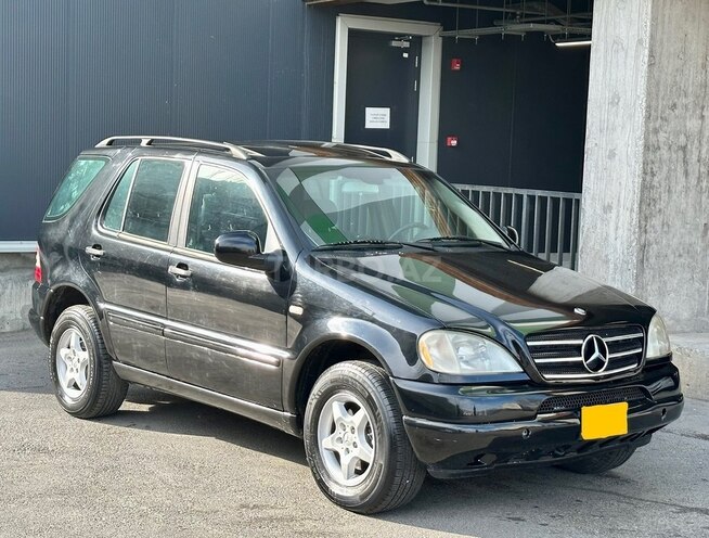 Mercedes ML 320 2001, 225,000 km - 3.2 l - Bakı