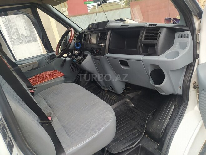Ford Transit 2008, 272,000 km - 2.4 l - Masallı