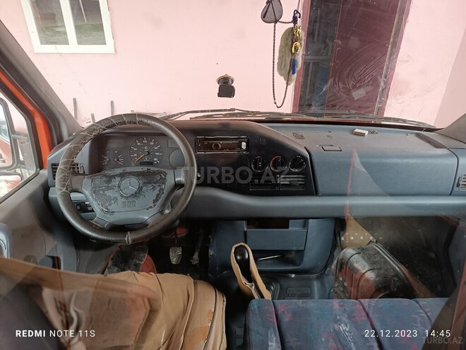 Mercedes Sprinter 208 1998, 464,940 km - 2.3 l - Hacıqabul