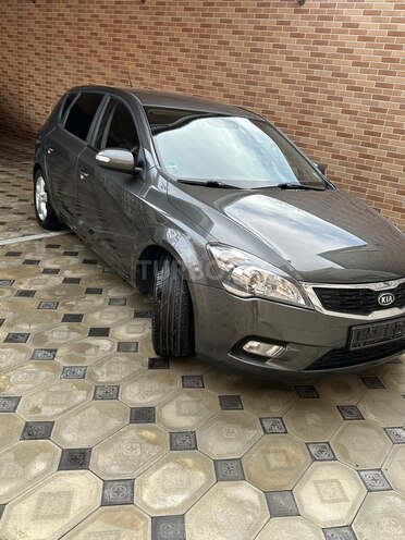 Kia Ceed 2009, 197,000 km - 1.4 l - Bakı