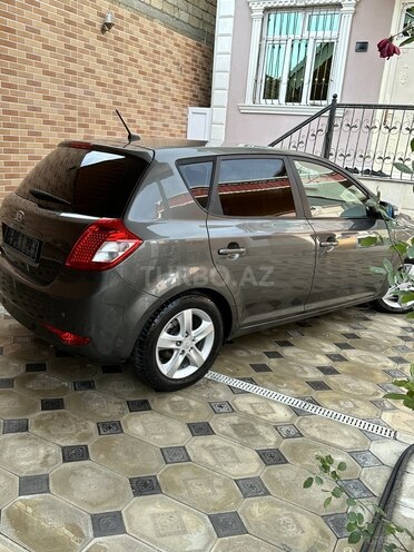 Kia Ceed 2009, 197,000 km - 1.4 l - Bakı