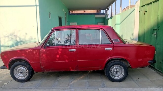 LADA (VAZ) 21011 1975, 65,000 km - 1.3 л - Şirvan