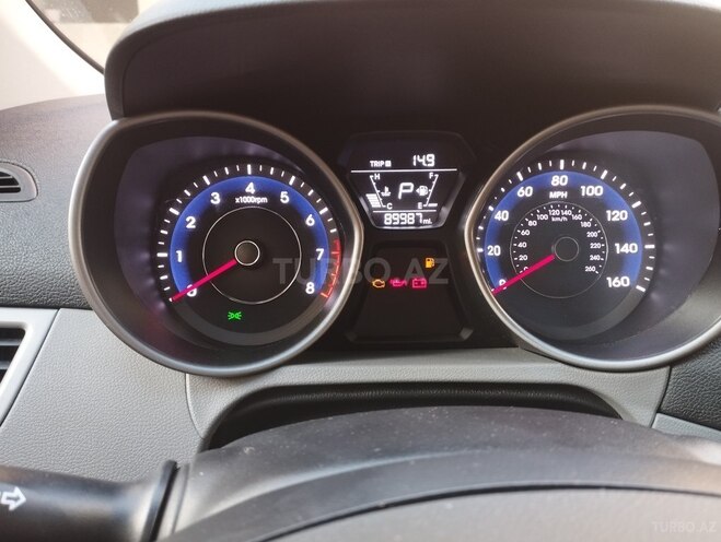 Hyundai Elantra 2016, 89,599 km - 1.8 л - Bakı